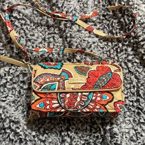 Vera Bradley wristlet purse